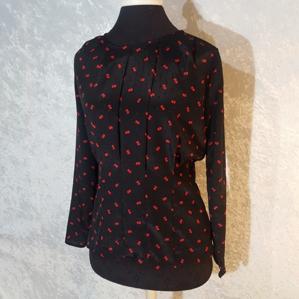 Uptown Girl Top - Picture 4 of 9